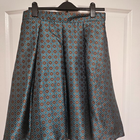 Tristan box pleat skirt size 12 - Picture 4 of 7